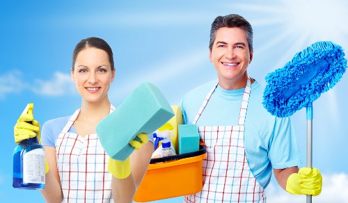 Fabric-safe curtain cleaning options for local homes and flats